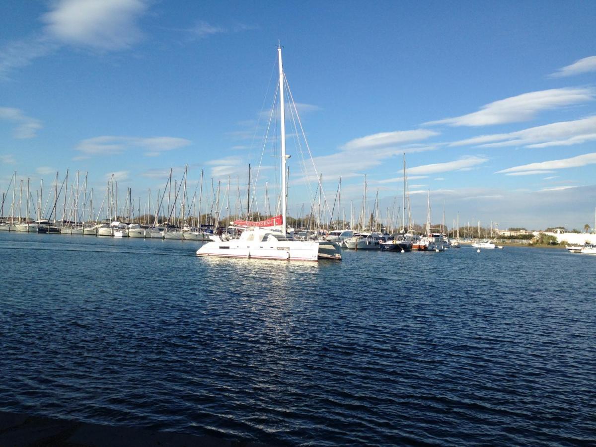 Studio - Les Pieds Dans L'Eau Agreable En Toutes Saisons 4 Couchages - Climatisation - Parking Prive - Piscine Sur Mer - Vue Magnifique Et Rare - Situation Optimum - Les Argonautes - Ile Des Pecheurs - Cap D'Agde Zewnętrze zdjęcie