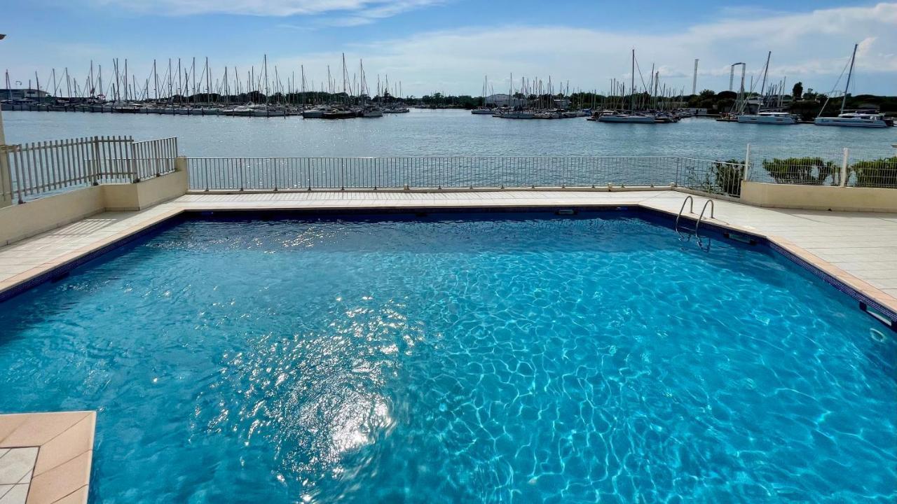 Studio - Les Pieds Dans L'Eau Agreable En Toutes Saisons 4 Couchages - Climatisation - Parking Prive - Piscine Sur Mer - Vue Magnifique Et Rare - Situation Optimum - Les Argonautes - Ile Des Pecheurs - Cap D'Agde Zewnętrze zdjęcie