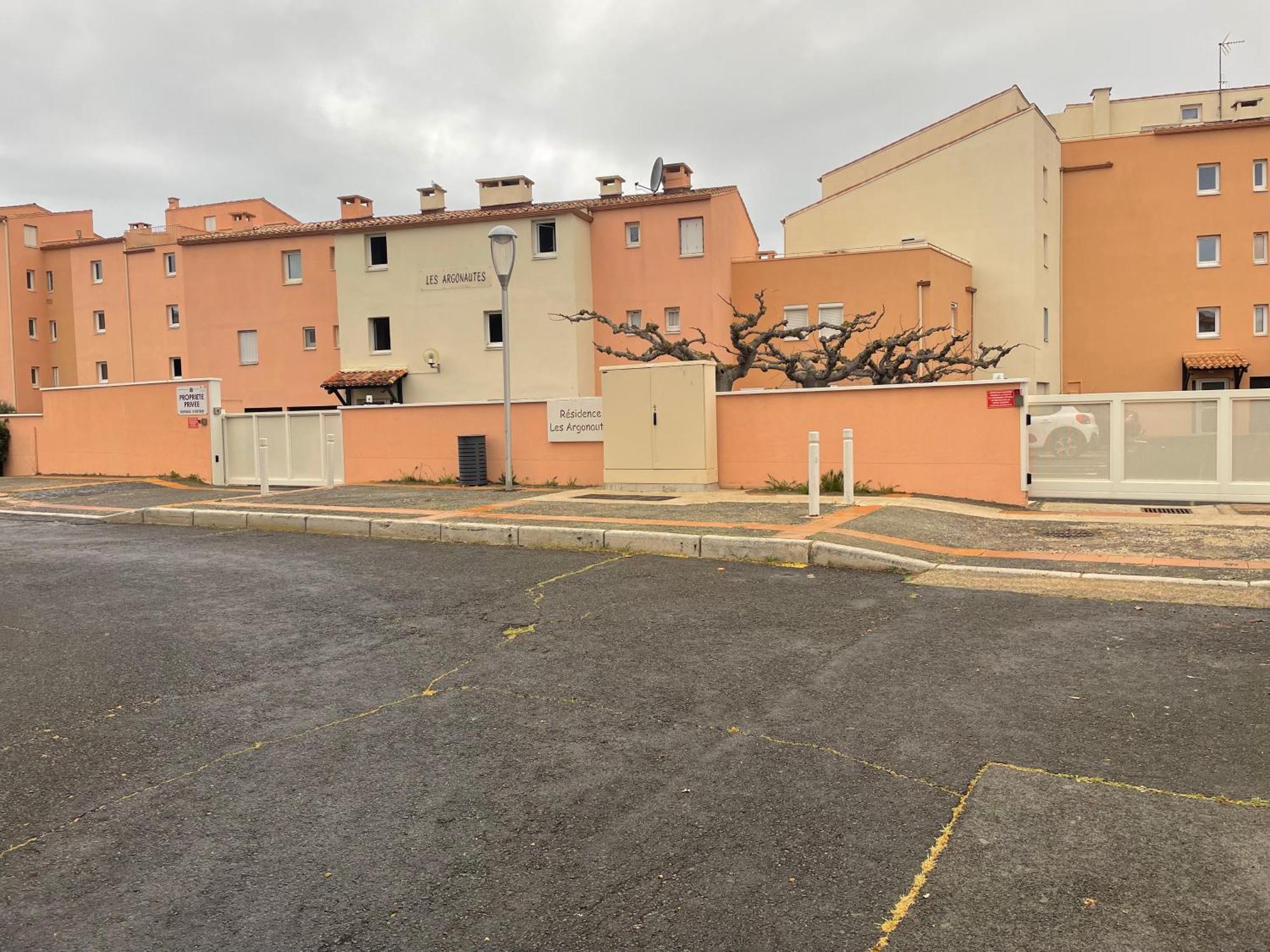 Studio - Les Pieds Dans L'Eau Agreable En Toutes Saisons 4 Couchages - Climatisation - Parking Prive - Piscine Sur Mer - Vue Magnifique Et Rare - Situation Optimum - Les Argonautes - Ile Des Pecheurs - Cap D'Agde Zewnętrze zdjęcie